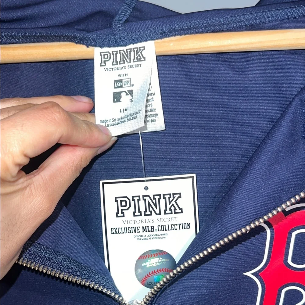 Victoria's Secret PINK Navy and Red MLB Half-Zip Hoodie - Picture 2 of 5